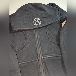 Lululemon | Black Full-Zip Scuba Hoodie Size 4
